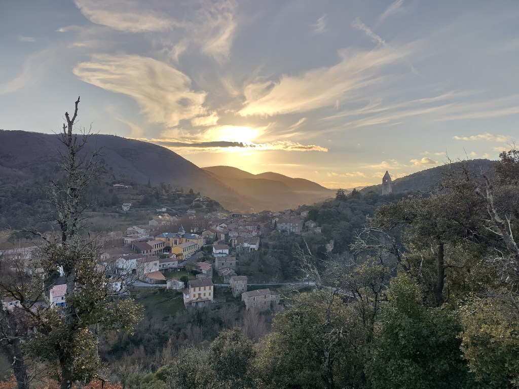 En rural, relocaliser plutôt que favoriser la mobilité à tout&nbsp;prix